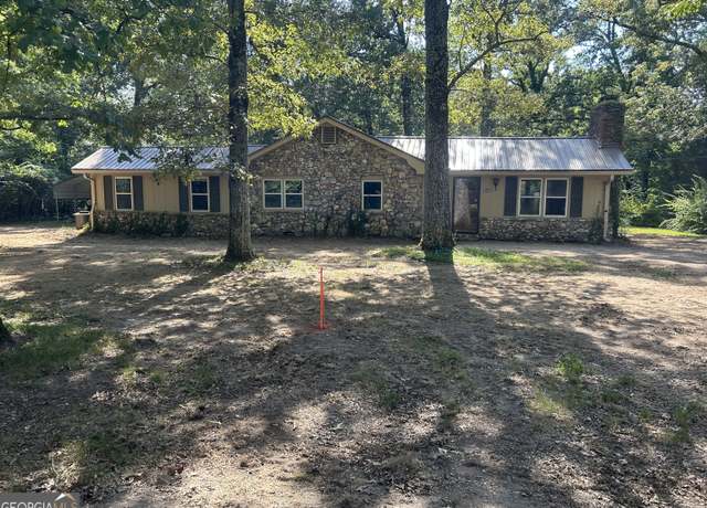 Property at 643 Old Summerville Rd NW, Rome, GA 30165, 3 beds, 2 baths