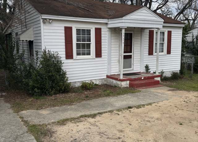 Property at 1329 Triple Hill Dr, Macon, GA 31206, 2 beds, 1 bath