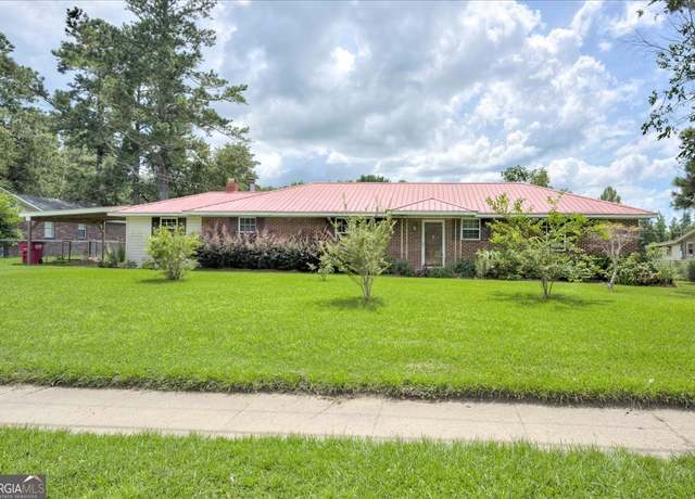 Property at 10178 Highway 23 S, Girard, GA 30426, 2 beds, 1 bath