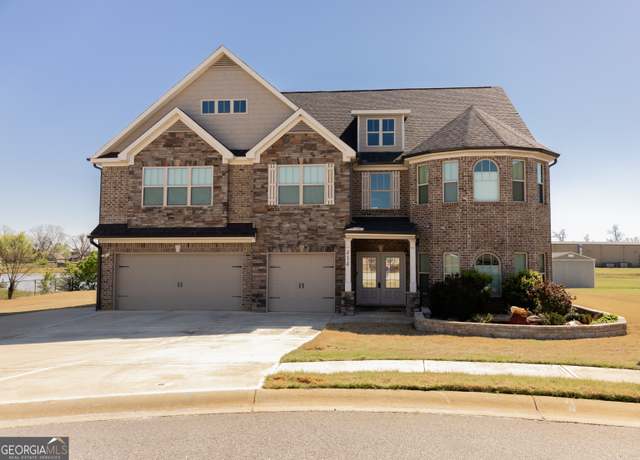 Property at 414 Doraville Ct, Warner Robins, GA 31088, 7 beds, 5.5 baths