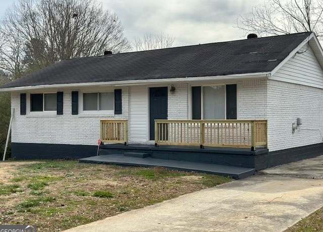 Property at 7114 Lady Heidi Ct, Jonesboro, GA 30236, 5 beds, 1 bath