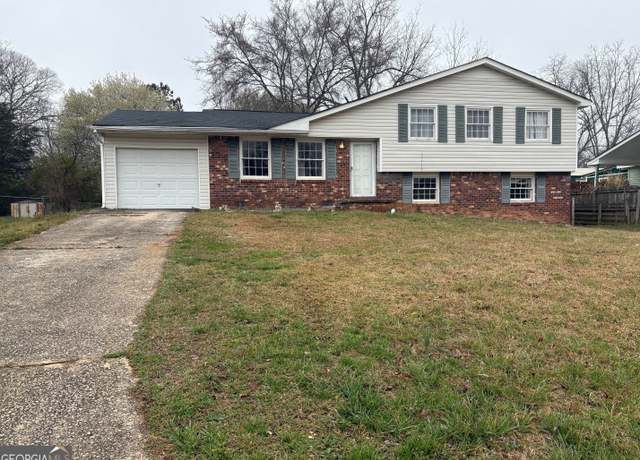 Property at 5793 Springfield Pl, Ellenwood, GA 30294, 4 beds, 2 baths