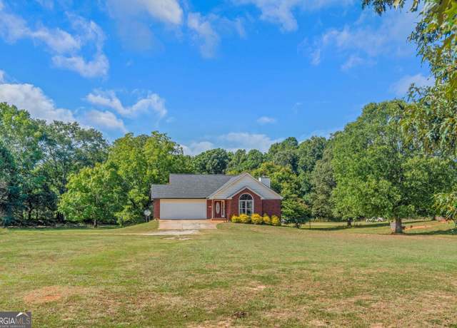 Property at 825 S Bethany Rd, Locust Grove, GA 30248, 4 beds, 3 baths