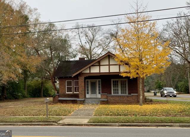 Property at 5737 Oak St, Eastman, GA 31023, 3 beds, 1 bath