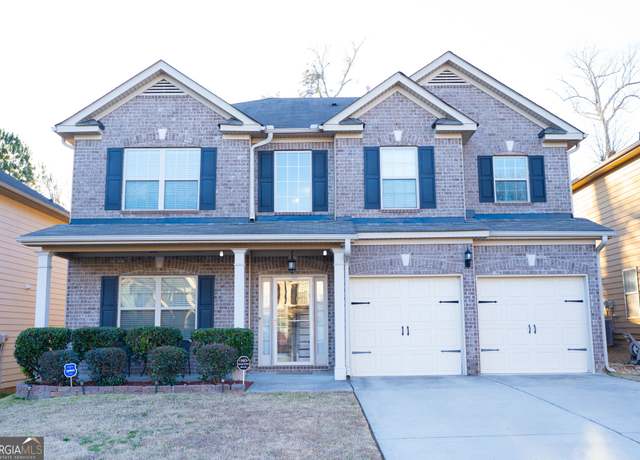 Property at 7625 Bowhead Ct, Fairburn, GA 30213, 4 beds, 3 baths