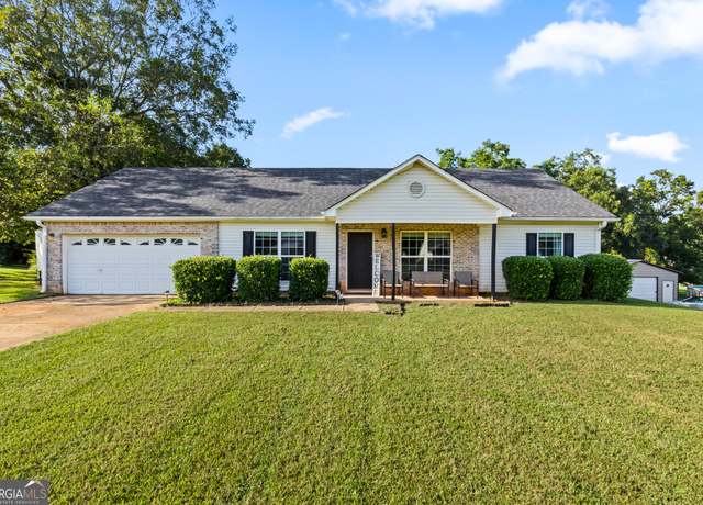 Property at 1025 Longview Trl, Griffin, GA 30223, 3 beds, 2 baths