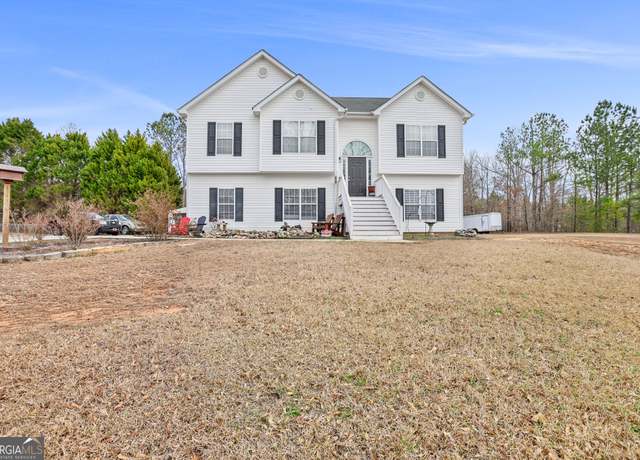 Property at 65 Hemlock Dr, Newnan, GA 30263, 4 beds, 3 baths