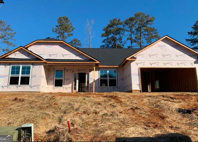 Property at 1158 Barrington Place Way, Macon, GA 31220, 5 beds, 3.5 baths