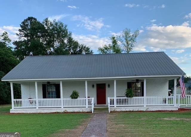 Property at 3827 Avant Rd, Blackshear, GA 31516, 3 beds, 2 baths