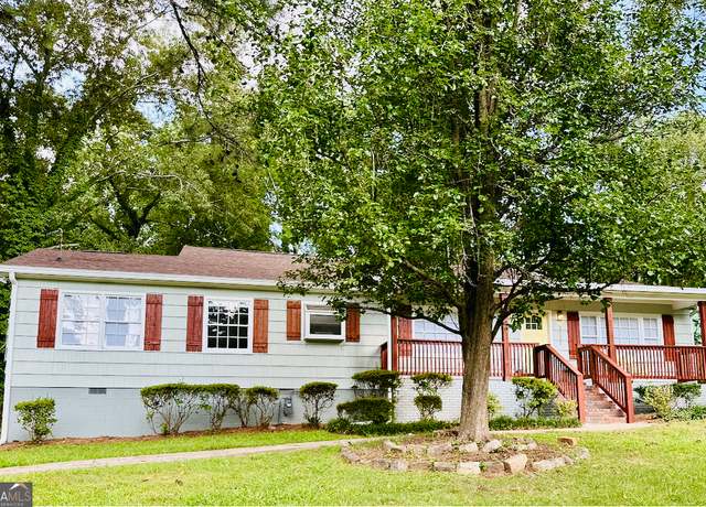 Property at 2222 Beecher Rd, Atlanta, GA 30311, 4 beds, 3 baths