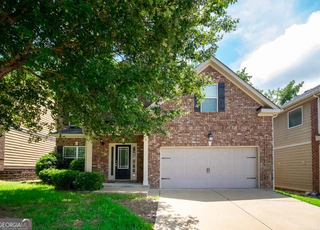 Property at 96 Torero Trl, Newnan, GA 30263, 4 beds, 2.5 baths