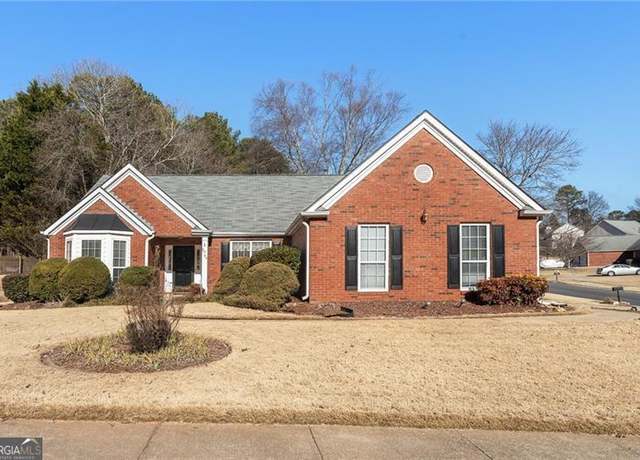 Property at 2490 Insdale Trce NW, Acworth, GA 30101, 3 beds, 2 baths