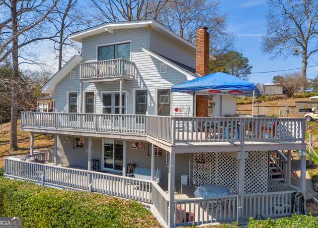 Property at 1696 Crawfords Ferry Rd, Hartwell, GA 30643, 3 beds, 3 baths