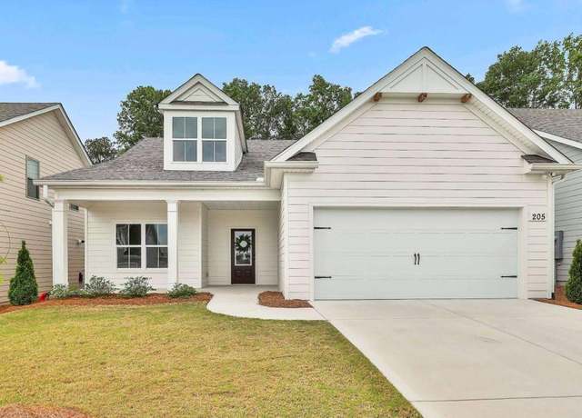 Property at 205 Farrell Creek Dr, Senoia, GA 30276, 3 beds, 2 baths