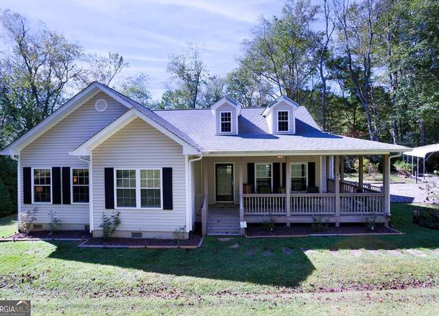 Property at 99 Chatuge Hills Dr, Hayesville, NC 28904, 3 beds, 2 baths