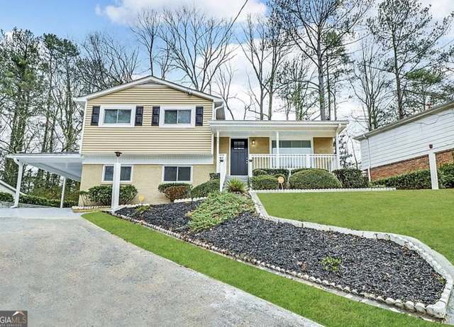 Property at 815 Magna Carta Dr NW, Atlanta, GA 30318, 3 beds, 2 baths