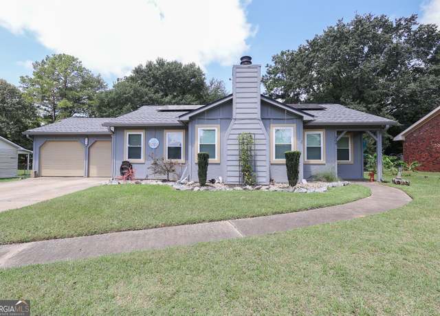 Property at 304 Angus Blvd, Warner Robins, GA 31088, 3 beds, 2 baths