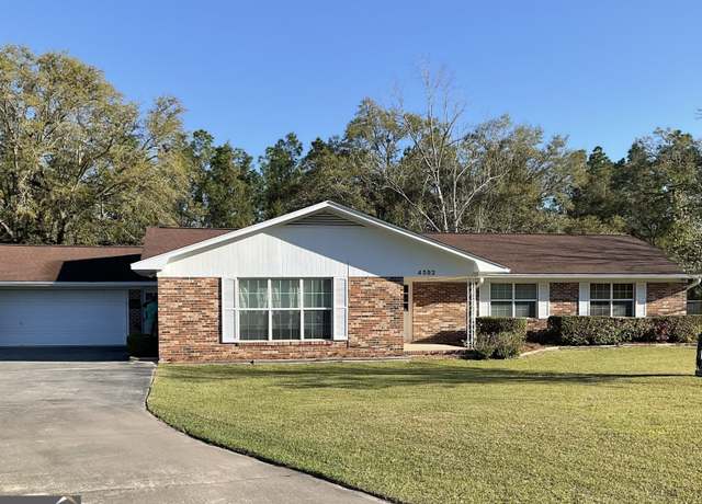 Property at 4582 Saint Johns Church Rd, Blackshear, GA 31516, 4 beds, 2 baths