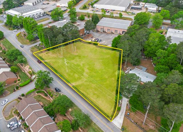 Property at 235 Cleveland Rd, Bogart, GA 30622