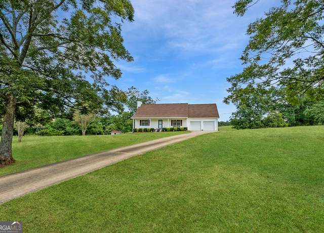 Property at 2050 N Mcdonough Rd, Griffin, GA 30223, 5 beds, 3 baths