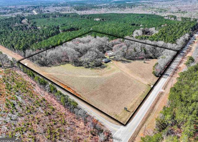 Property at 1152 Highway 16, Eatonton, GA 31024, 2 beds, 2 baths