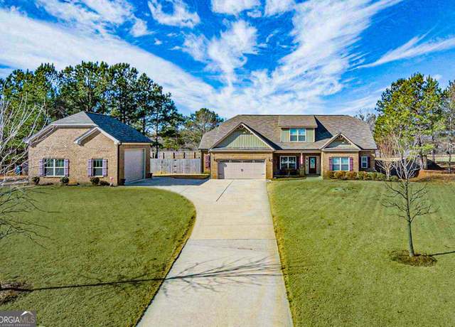 Property at 125 Kayla Ct, Locust Grove, GA 30248, 4 beds, 3.5 baths