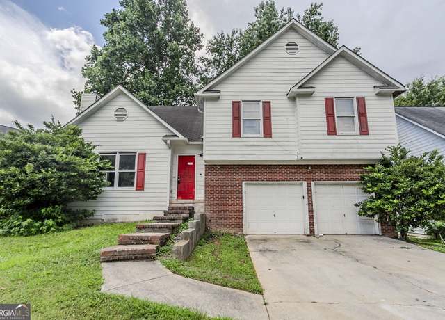 Property at 5415 Twin Lakes Dr, Atlanta, GA 30349, 4 beds, 2 baths