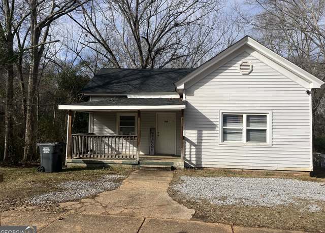 Property at 230 Hill St, Manchester, GA 31816, 2 beds, 1 bath
