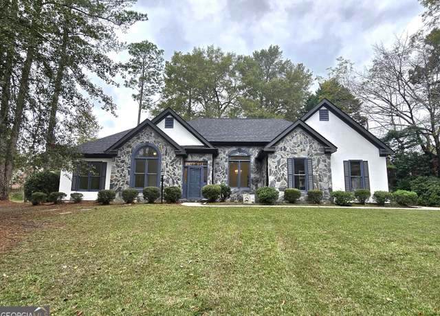 Property at 205 Rolling Ridge Ct, Warner Robins, GA 31088, 3 beds, 2 baths