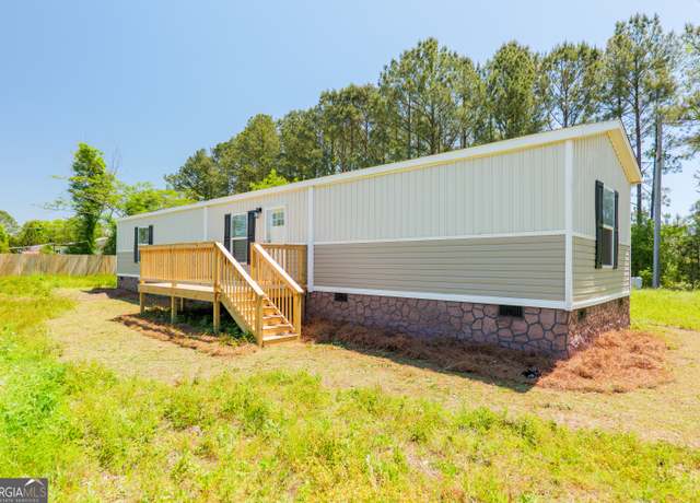 Property at 66 Eason Stalvey Rd, Hahira, GA 31632, 3 beds, 2 baths
