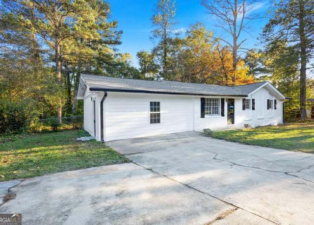 Property at 4781 Brownsville Rd, Powder Springs, GA 30127, 4 beds, 2 baths