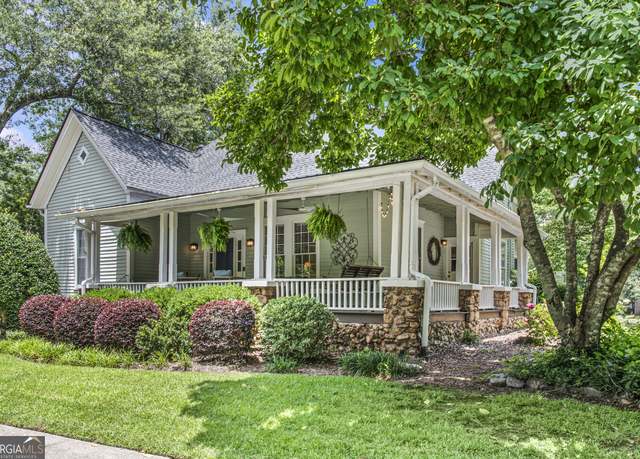 Property at 3119 Conyers St SE, Covington, GA 30014, 4 beds, 3 baths