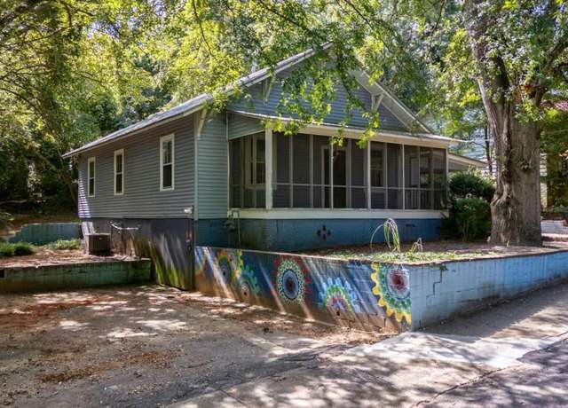 Property at 231 S Poplar St, Athens, GA 30601, 4 beds, 2 baths