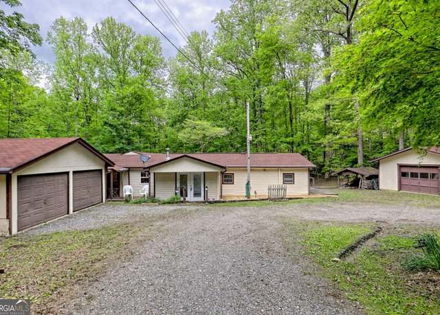 Property at 4618 Jones Gap Rd, Hiawassee, GA 30546, 2 beds, 2 baths