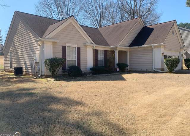 Property at 4019 Pin Oak Trl, Decatur, GA 30034, 3 beds, 2 baths