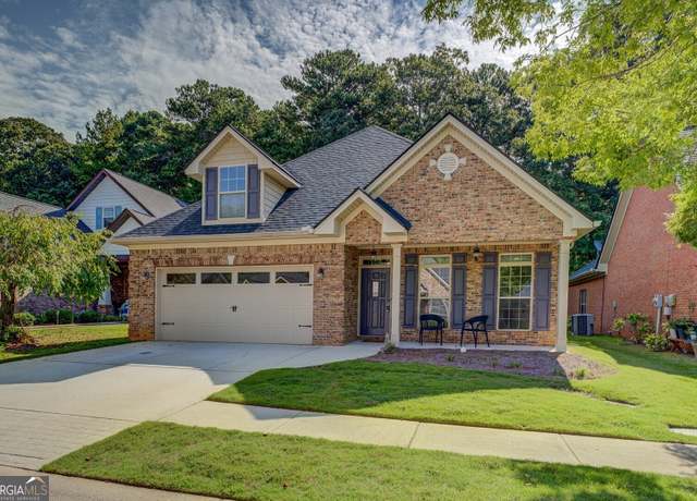 Property at 10155 Malcolm Dr, Covington, GA 30014, 3 beds, 3.5 baths