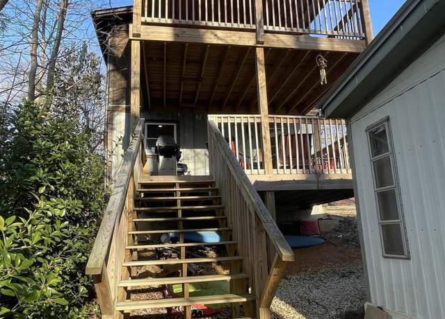 Property at 348 N Port Bass Dr, Fair Play, SC 29643, 5 beds, 3 baths