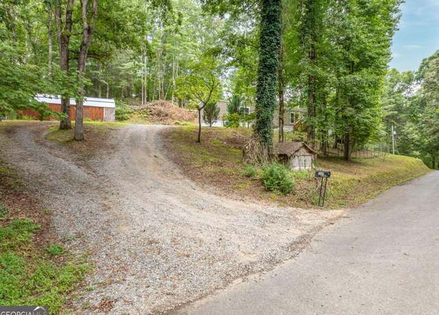 Property at 160 Southern Pines Dr, Ellijay, GA 30540, 3 beds, 2 baths