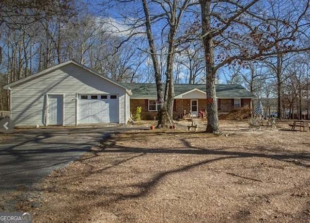 Property at 206 Antioch Church Rd, Carrollton, GA 30117, 4 beds, 2 baths