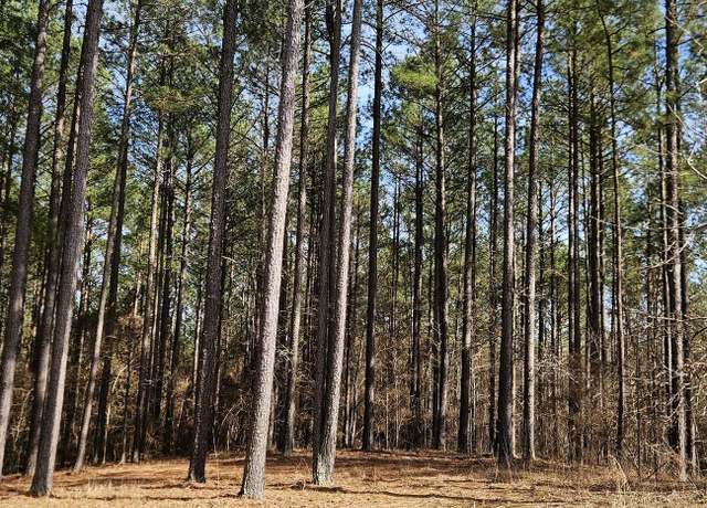Property at 1121 Apalachee Meadows Dr, Madison, GA 30650