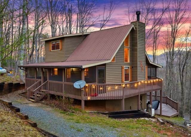 Property at 510 Wing Cir, Ellijay, GA 30536, 3 beds, 2.5 baths
