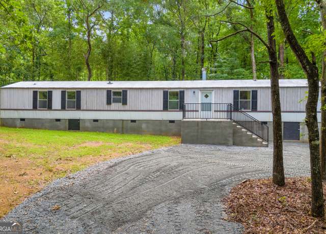 Property at 162 Stillwater Rd, Lavonia, GA 30553, 3 beds, 2 baths
