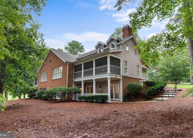 Property at 1100 B Pine Grv, Greensboro, GA 30642, 2 beds, 2 baths