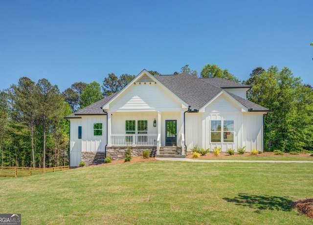Property at 160 Rose Creek Dr, Covington, GA 30014, 5 beds, 3 baths