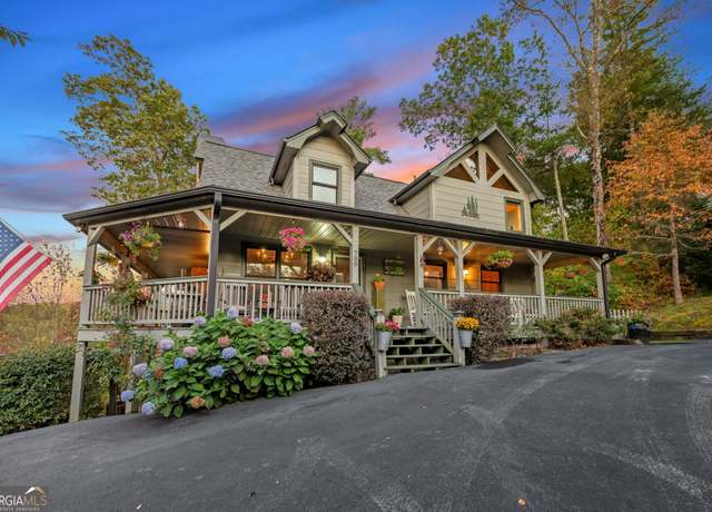 Property at 709 Laurel Creek Trl, Blue Ridge, GA 30513, 3 beds, 3 baths
