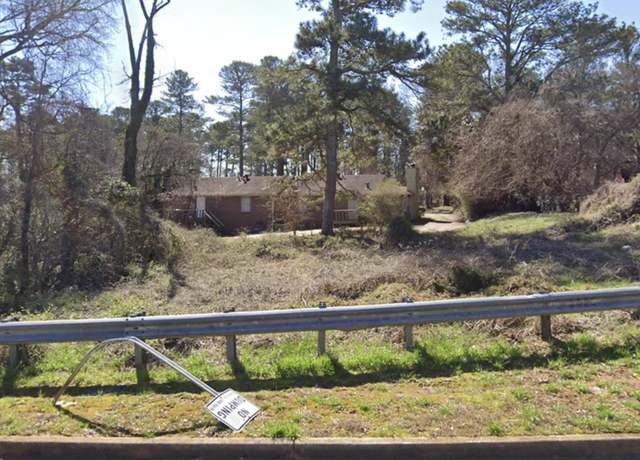 Property at 880 Mountain View Dr, Stone Mountain, GA 30083