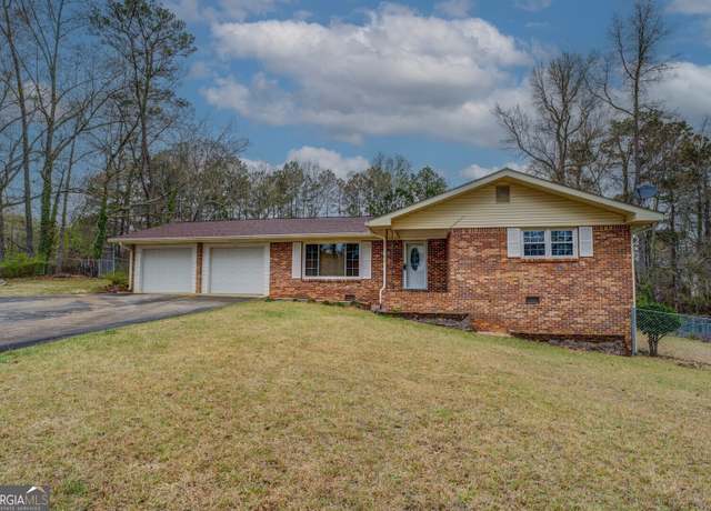Property at 9138 Parnell St SW, Covington, GA 30014, 2 beds, 2 baths
