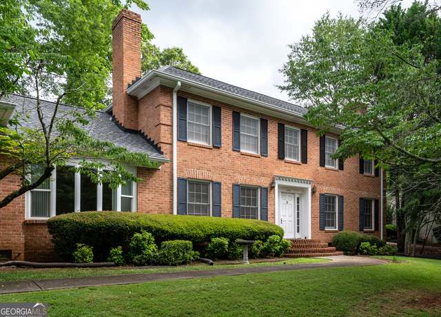 Property at 275 St George Dr, Athens, GA 30606, 4 beds, 3 baths