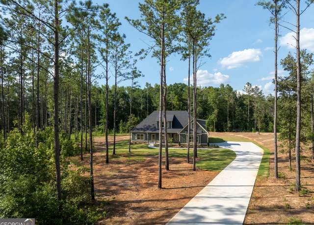 Property at 297 Bishop Rd, Meansville, GA 30256, 4 beds, 3.5 baths