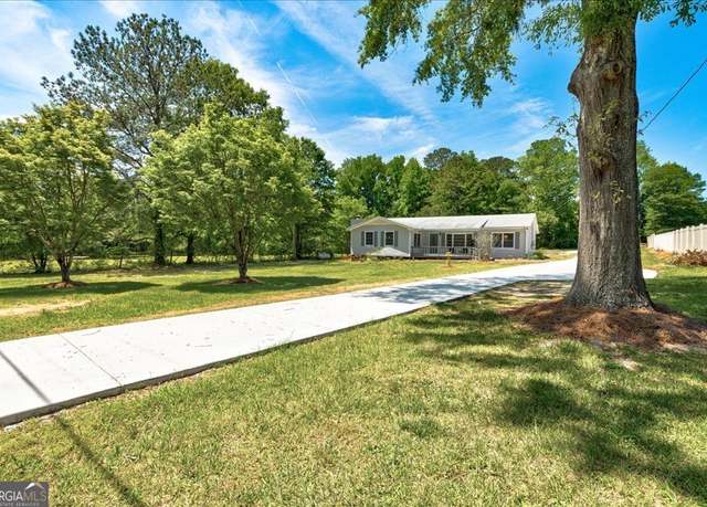 Property at 203 Brannan Rd, Mcdonough, GA 30253, 3 beds, 2 baths